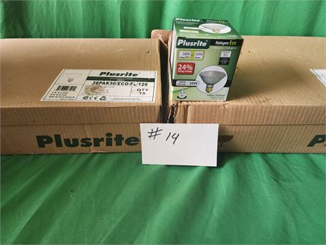 2 boxes of floodlight bulbs
