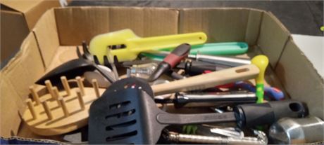 Various Kitchen Utensils