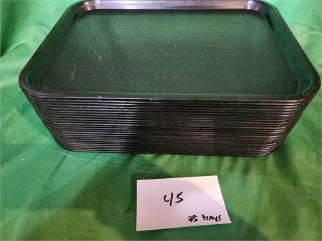 25 Serving trays