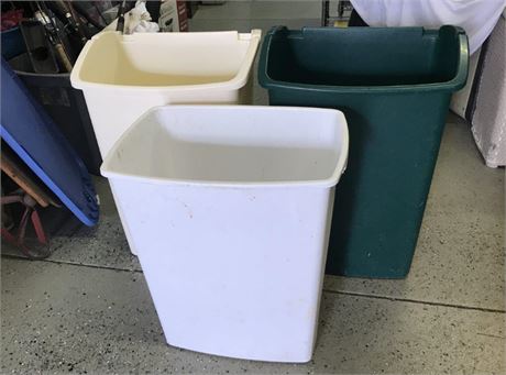 3 Trash Bins