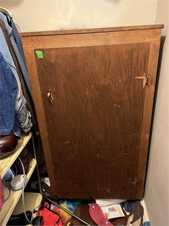 Wood Cabinet