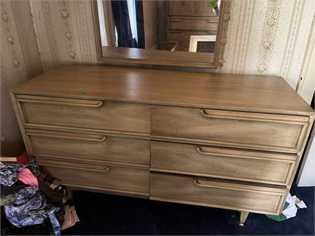 Vintage Mid Century Dresser and Mirror (matches set)