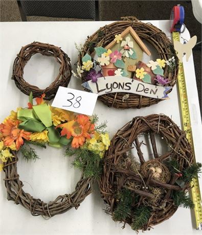 4 Wreaths (#1)