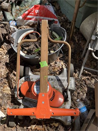 Electric Mower, Works