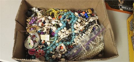 Lot of Jewelry