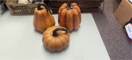 Lot Of Pumpkin Decorations