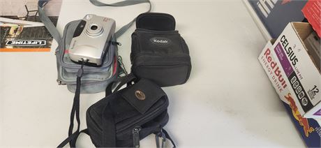 Canon Camera & Carry Cases