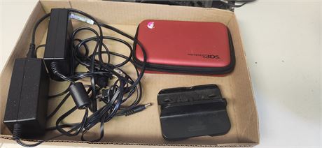 Nintendo 3Ds Carry case & Miscellaneous Cords