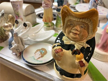 Decor, Collectibles