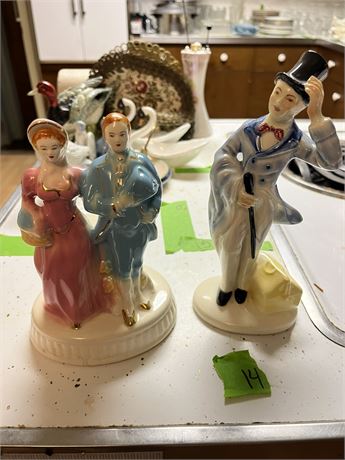Figurines