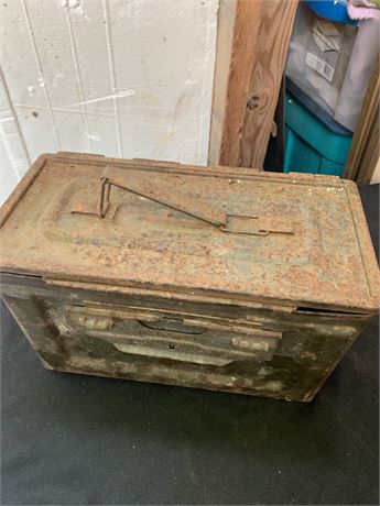 Vintage Metal Ammo Box 105 .50 Cal