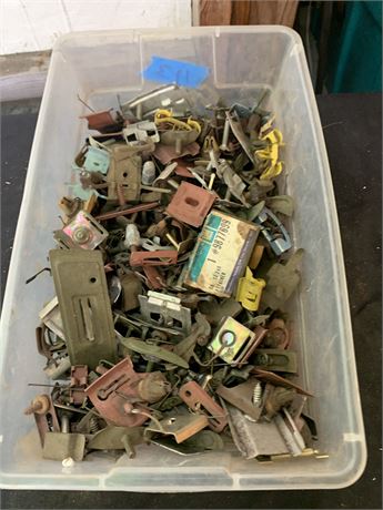 Auto Body Mount Clips Lot