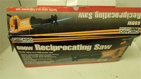 Chicago 600W Reciprocating Saw & Blades NOT TESTED