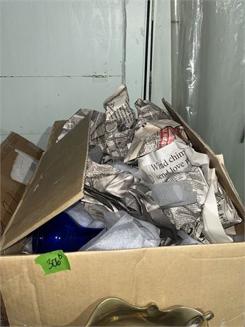 Glassware, Vases
