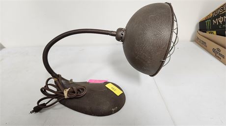 Vintage Desk Lamp. NOT TESTED