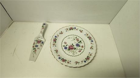 Cake Plate & Matching Serving Spatula