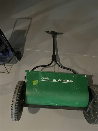 Scotts Lawn Spreader