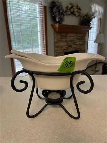 Serving Dish with Warming Stand and Ladle