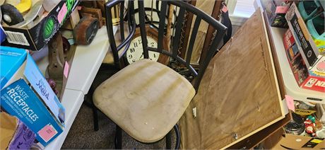 2 Bar Stool Chairs