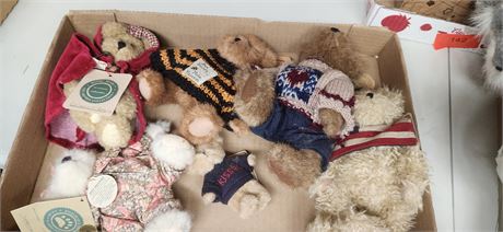 Lot Of Vintage Stuffed Bears