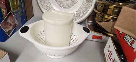 Kitchen Strainer