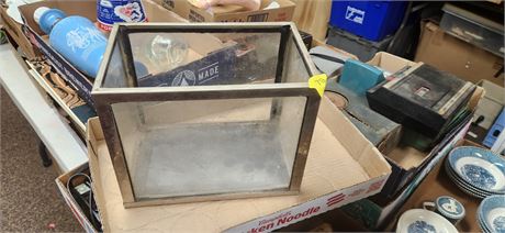 Small Slate Bottom Aquarium
