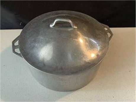 Vintage Silver Aluminum Cooking Pot With Lid
