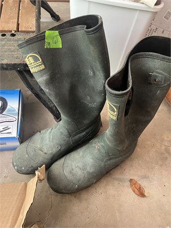 Men's Boots (size 13)