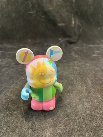 Disney Vinylmation 3 in Park Series 10 It's A Small World Disneyland Paris