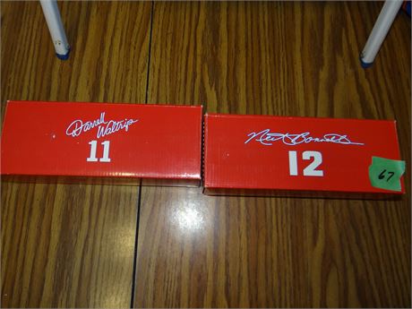 2 Nascar Cars