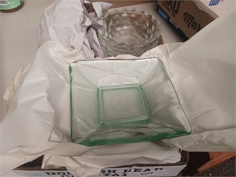6 glass plates and 4 bowls