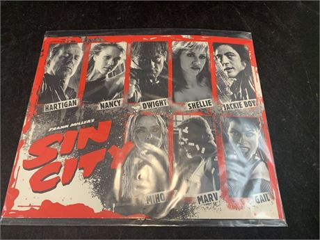 Sin City Movie Collector Card Bruce Willis Megan Fox