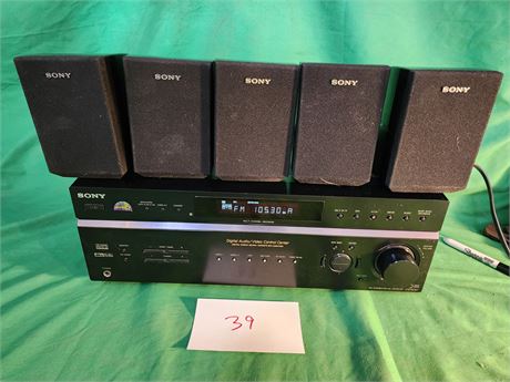 Sony receiver with 5 speakers, remote, and manual - tested works