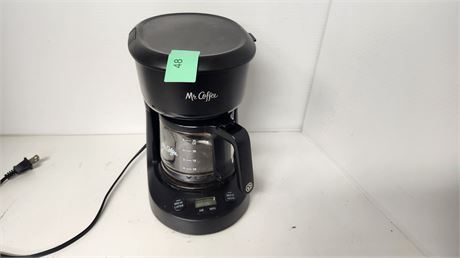 Mr. Coffee Small Coffee Maker. NOT TESTED