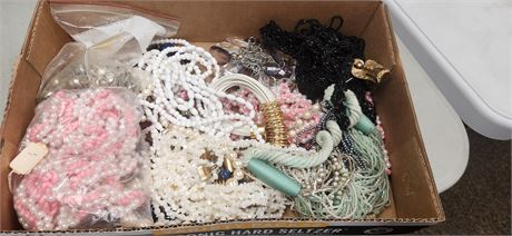 Lot Of Jewelry
