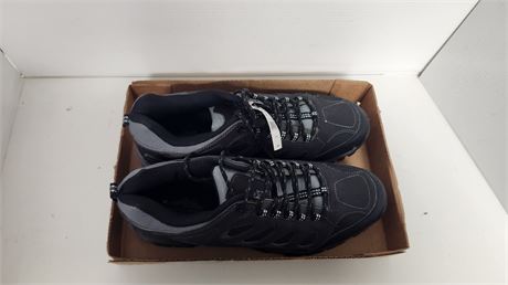 Size 13 Black Tennis Shoes. NEW