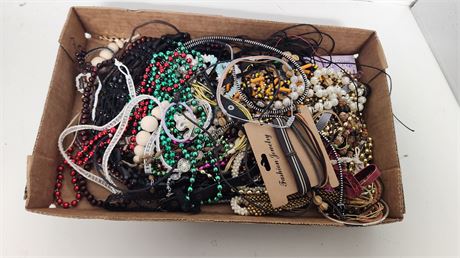 Lot of Jewelry