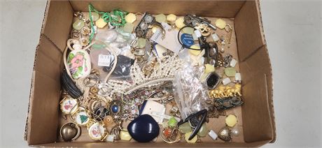 Lot Of Jewelry