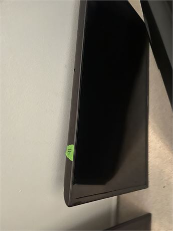 32" TV, No Stand