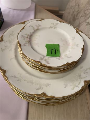 Warwic China Set