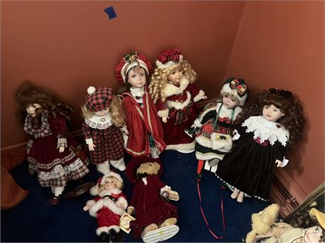Collectible Dolls, Holiday Dolls