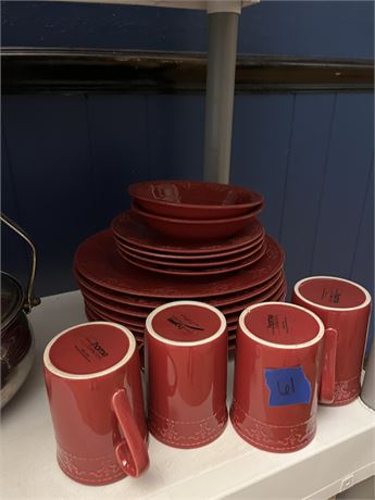 Red Dishes