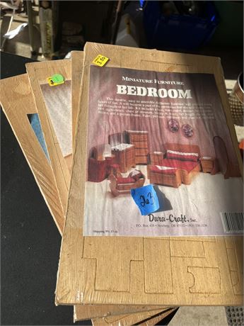 Miniature Craft Doll Furniture
