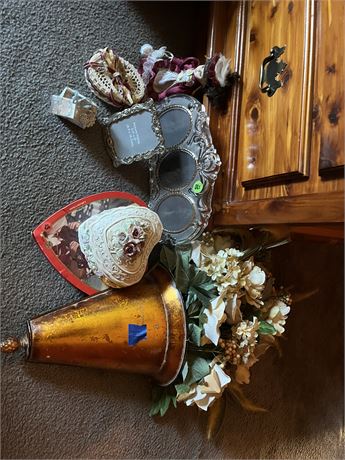 Decor Lot