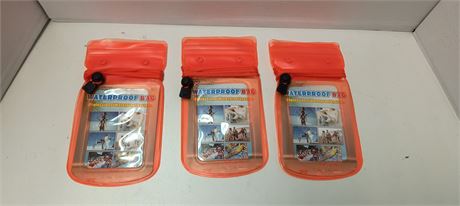 Lot of waterproof phone bags