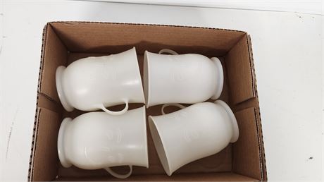 4 Vintage Plastic Kool Aid Cups