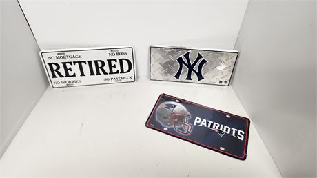 Lot Of Metal signs