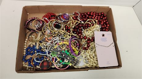 Lot Of Jewelry
