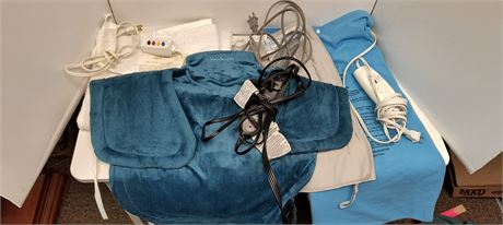 Lot of heating pads