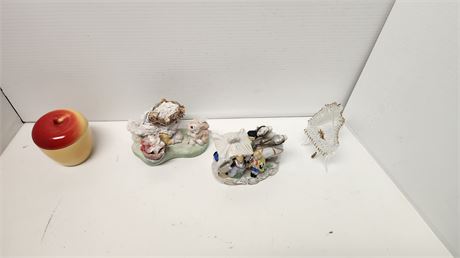 Lot Of Miscellaneous Collectable  Glassware
